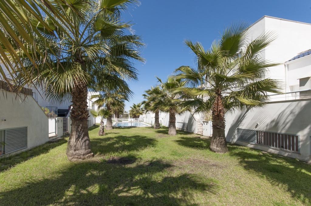 Escala Apartman Oliva Kültér fotó